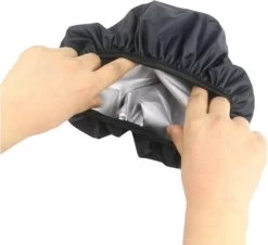 FSW-Products - 1 Stuk - Zadelhoes - Dubbelzijdige Coating - Waterdichte Zadelhoes - Fietszadelhoes - Zadeldekje - Zadeldek - Regenhoes - Cover Voor Zadel Tegen Regen - Zadelhoesbescherming - Regenhoes Zadel - Fietsaccessoires - Zwart - Zadelcover -Fietsonderdelen Winkel 1200x1096 1