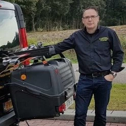 Dr. MovaNext Lux - Fietsendrager - 2 Fietsen - Trekhaak - 13 Polig - Opklapbaar 5 Dr. MovaNext Lux - Fietsendrager - 2 Fietsen - Trekhaak - 13 Polig - Opklapbaar -Fietsonderdelen Winkel 1200x1200 697