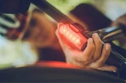 Lezyne Strip Drive Fietsachterlicht - 150 Lumen - Zwart -Fietsonderdelen Winkel 1200x787 7