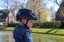 BBB Cycling Boogy Fietshelm - Kind - Maat M - Glanzend Zwart - BHE-37 -Fietsonderdelen Winkel 1200x800 180