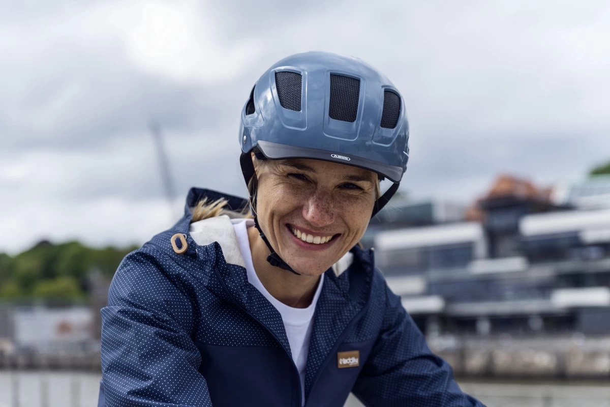 ABUS Hyban 2.0 Fietshelm - Maat M (52-58 Cm) - Titan 3 ABUS Hyban 2.0 Fietshelm - Maat M (52-58 Cm) - Titan - Afbeelding 3