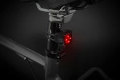 AXA Niteline 44R LED Fietslampjes Voor En Achter - Fietsverlichting USB Oplaadbaar -Fietsonderdelen Winkel 1200x800 222