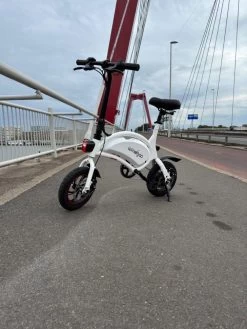 Windgoo - B3 Elektrische Long-Range E-Bike Met Trappers - E-bike - 25Km / H - Wit -Fietsonderdelen Winkel 900x1200 1